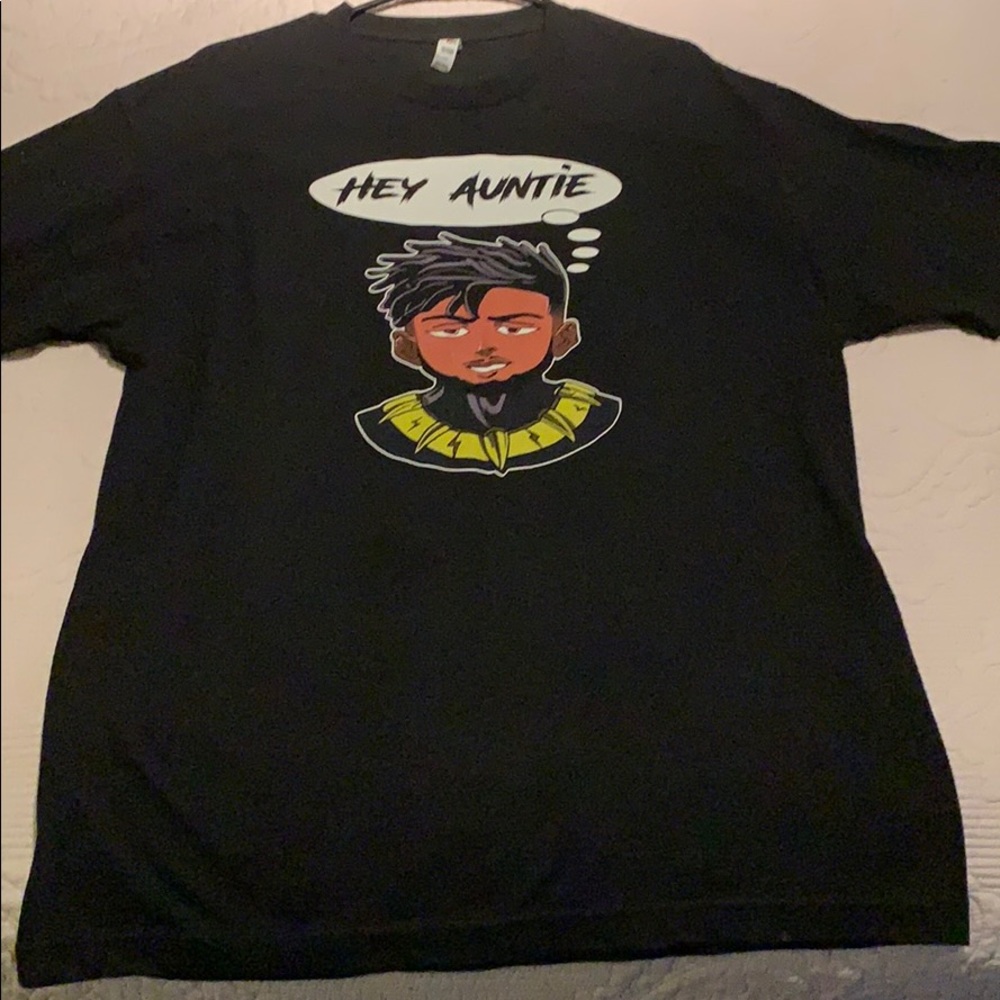 Hey Auntie Black Panther T-shirt size large unisex